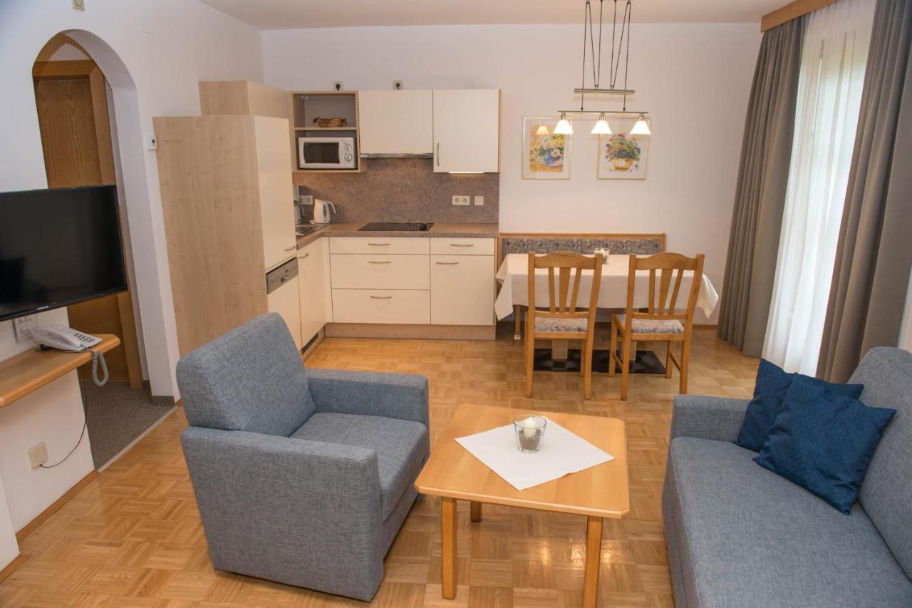 Ferienhaus Franz Вайсбриах Екстериор снимка